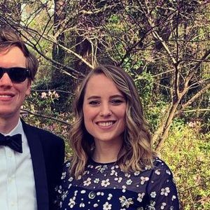 Meet your Posher, Elise